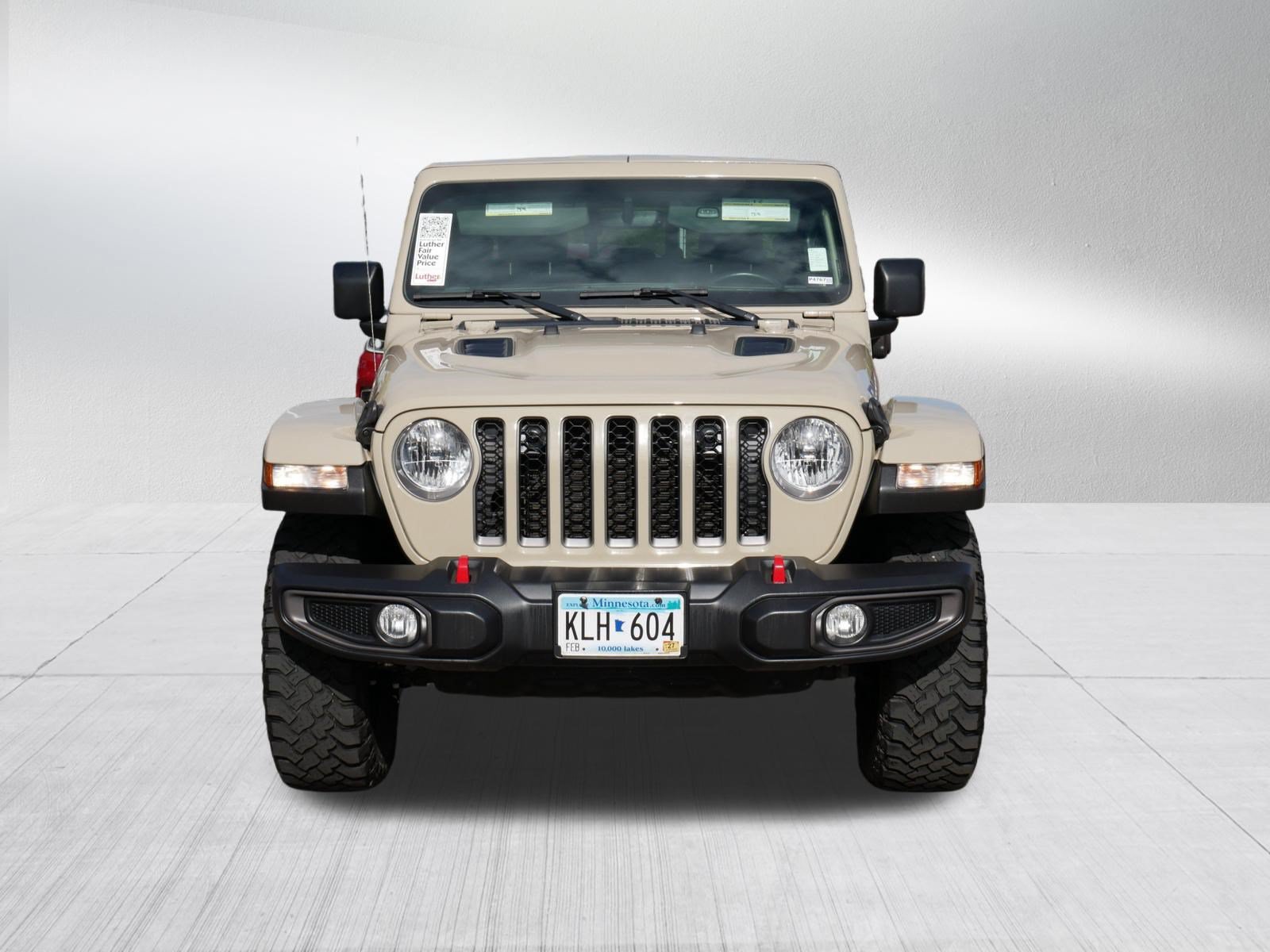 Used 2022 Jeep Gladiator Rubicon w/ Cold Weather Group AWD/4WD image 2