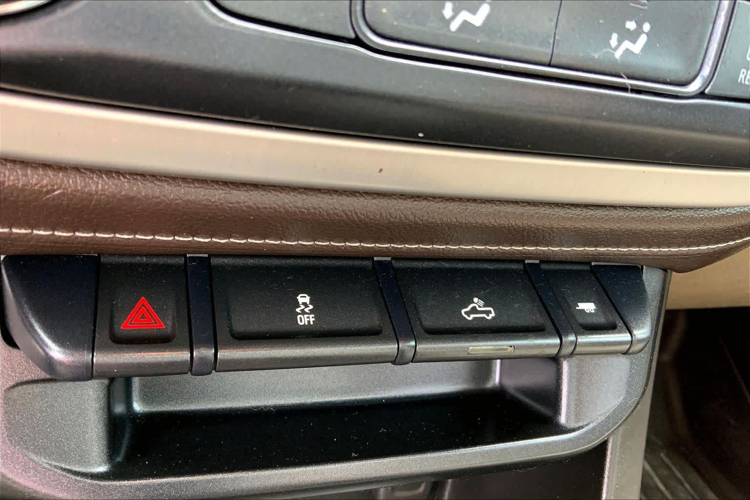 Used 2017 GMC Canyon SLE w/ SLE Convenience Package AWD/4WD image 30