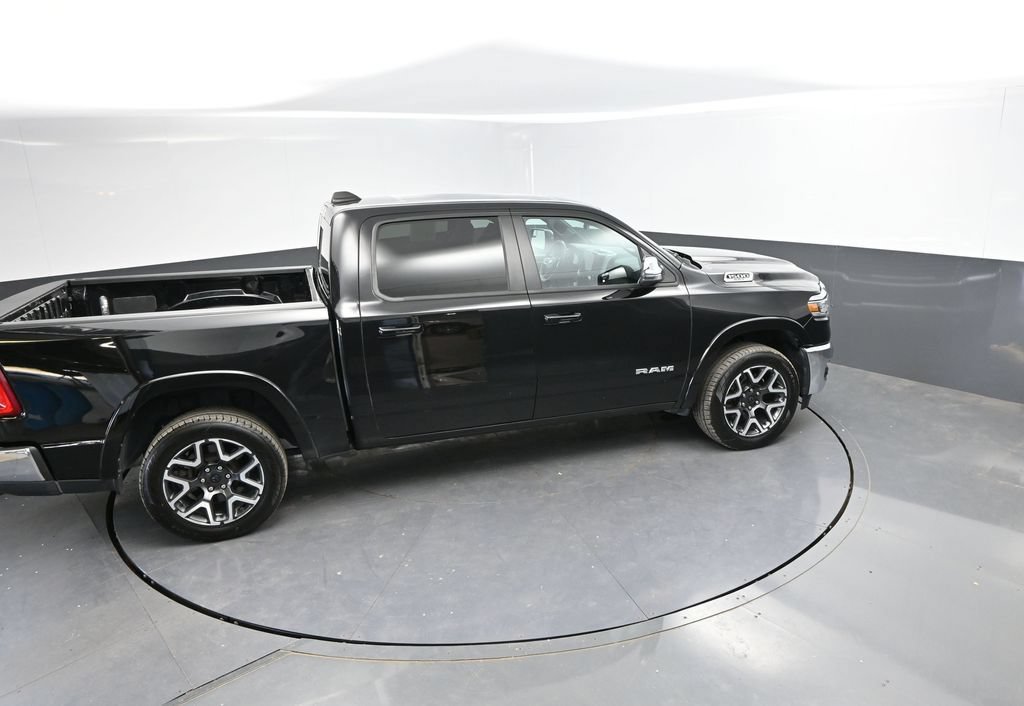 Used 2025 RAM 1500 Laramie AWD/4WD image 34