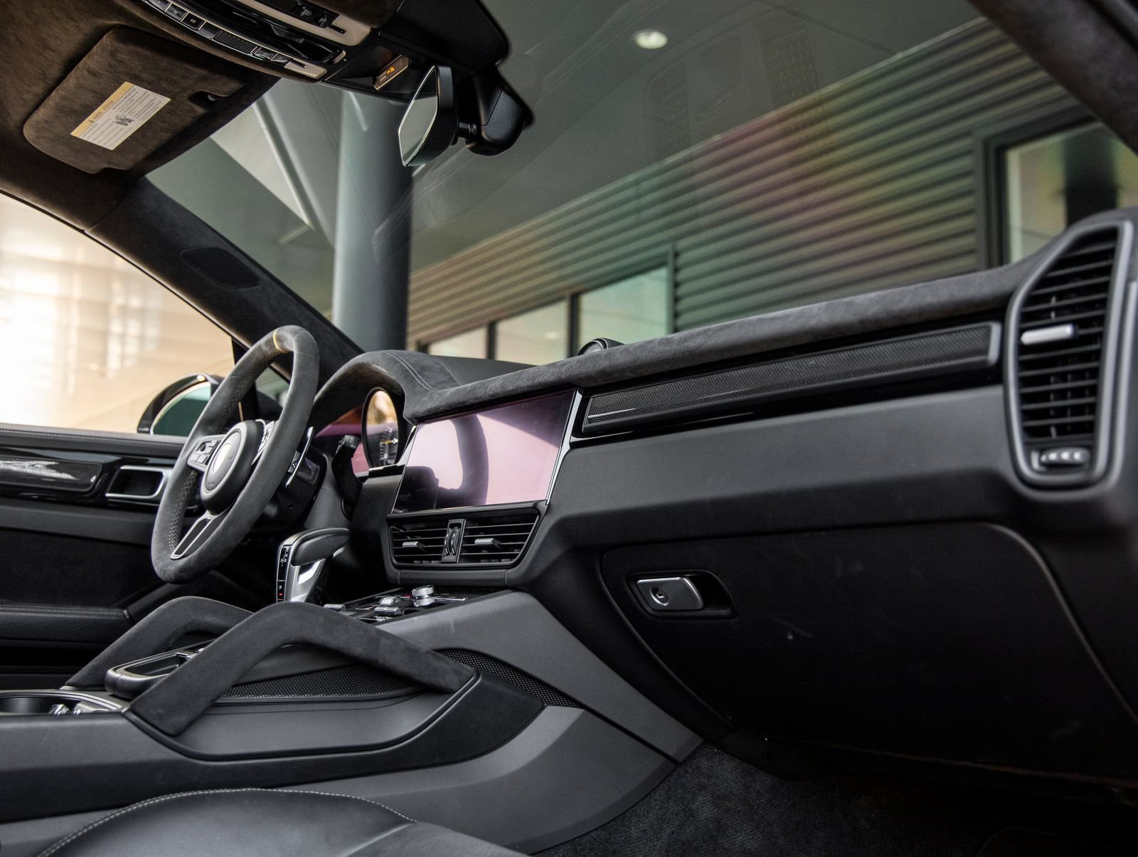 Certified 2022 Porsche Cayenne Turbo GT AWD/4WD image 49