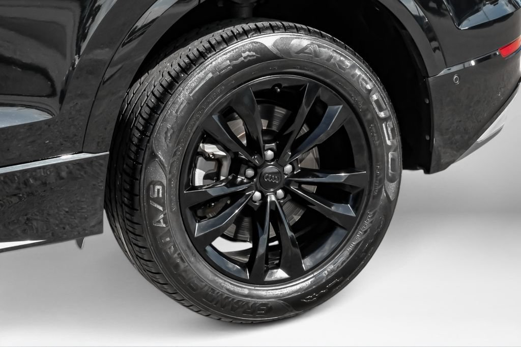 Used 2022 Audi Q8 Premium Plus AWD/4WD image 57