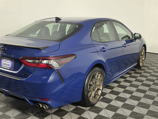 Used 2024 Toyota Camry SE AWD/4WD image 4