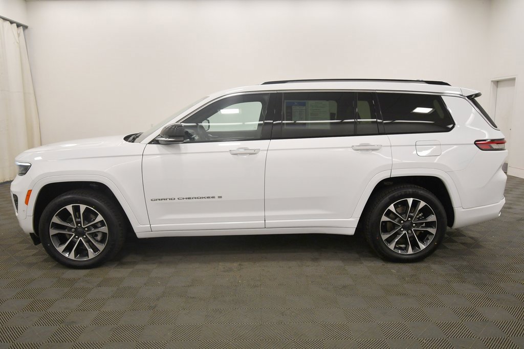 Used 2023 Jeep Grand Cherokee L Overland image 4