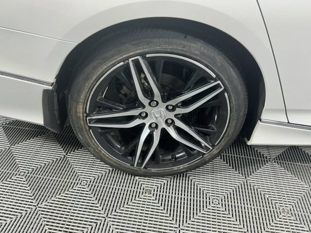 Certified 2021 Honda Accord Touring image 35