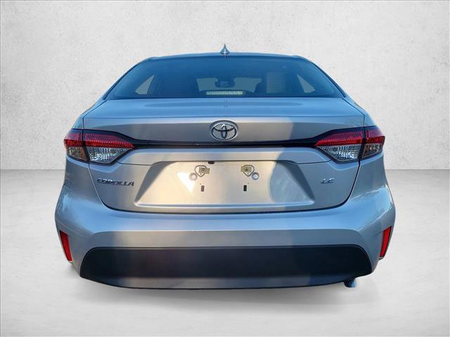 Used 2025 Toyota Corolla LE image 6