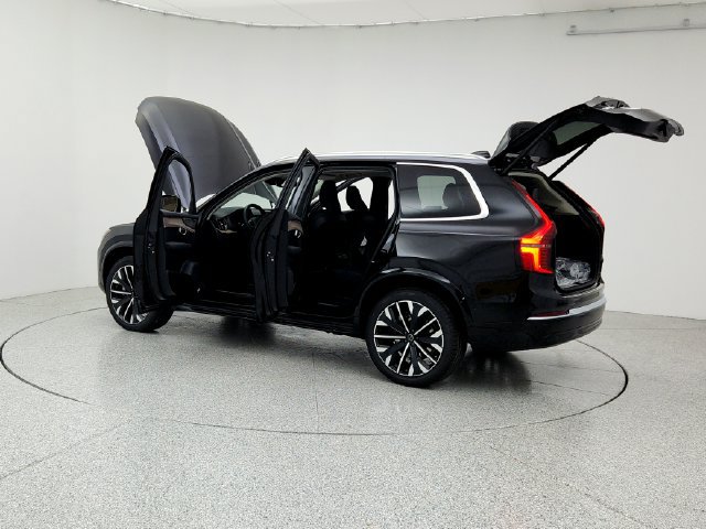 New 2026 Volvo XC90 B6 Plus w/ Protection Package Premier AWD/4WD image 12