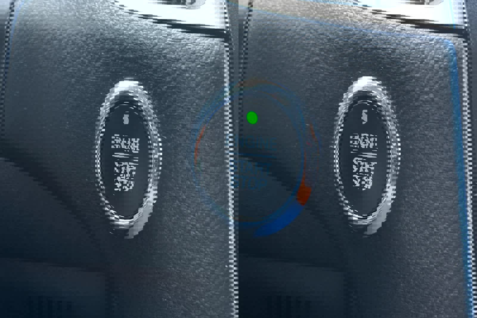 Used 2020 Ford Edge SEL image 25