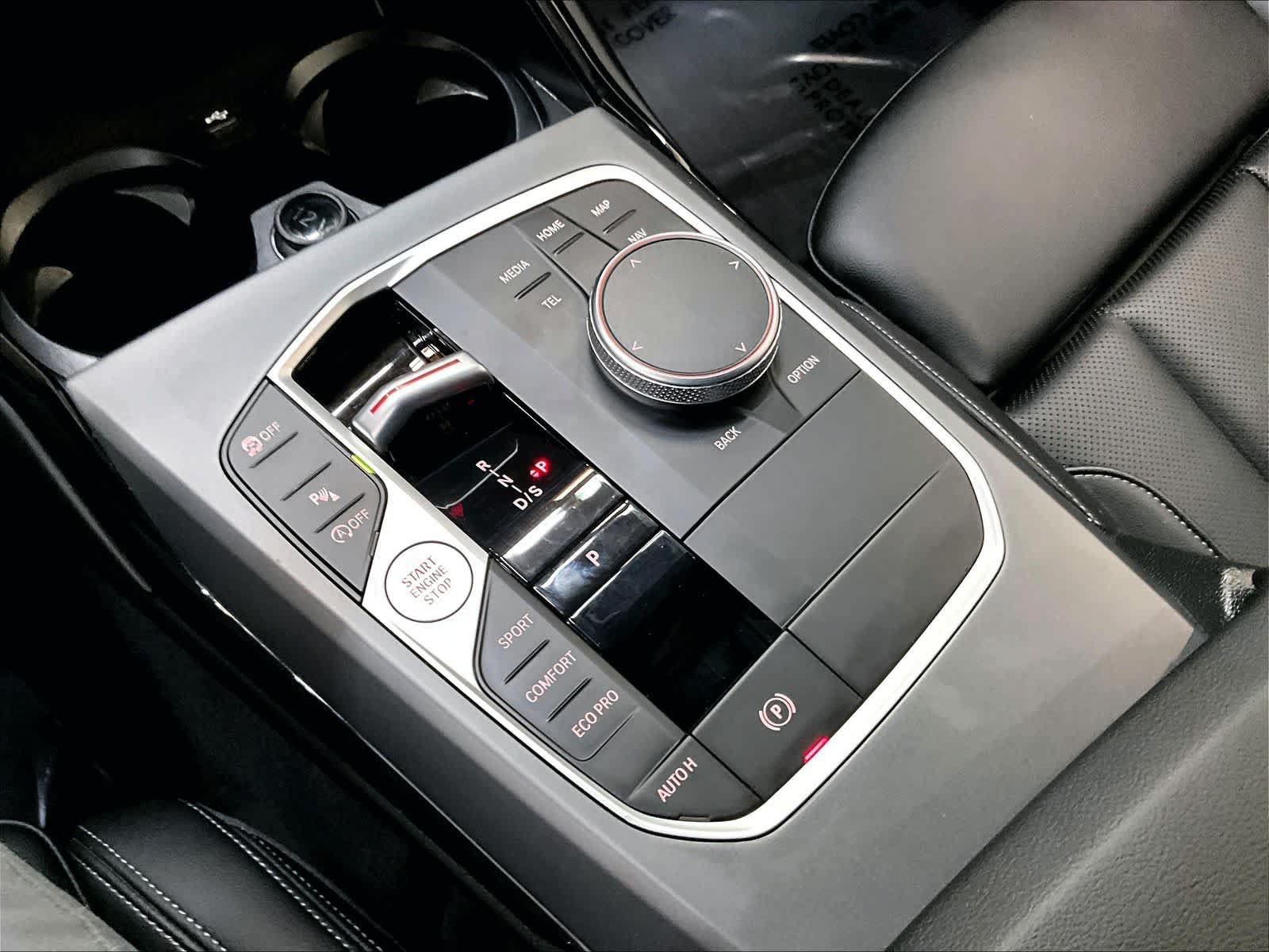 Used 2023 BMW 230i Coupe w/ Convenience Package RWD image 38