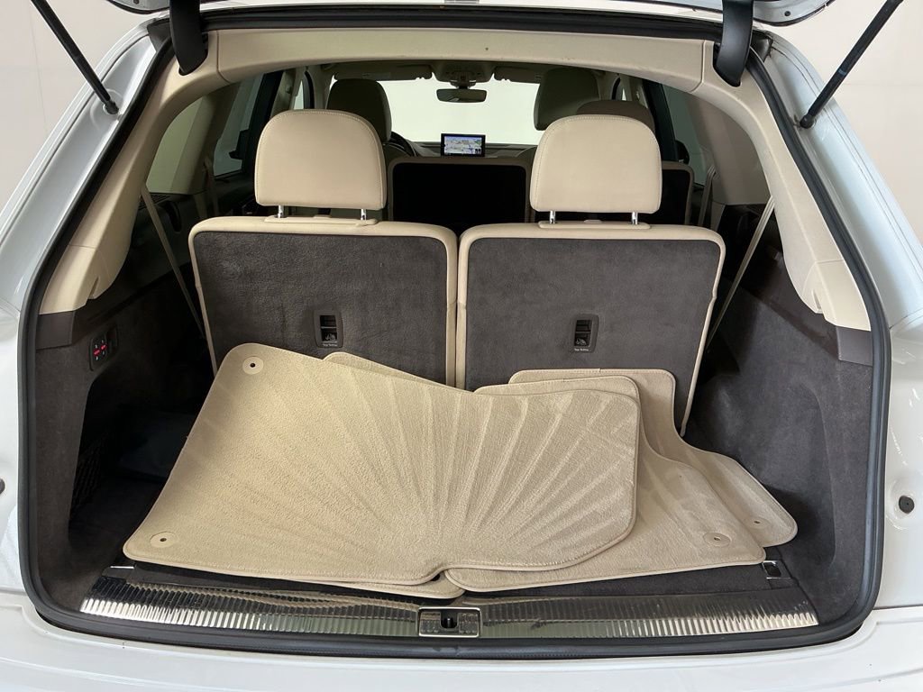 Used 2018 Audi Q7 3.0T Premium Plus w/ Premium Plus Package image 33