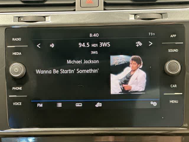 Used 2019 Volkswagen Golf SE FWD image 12