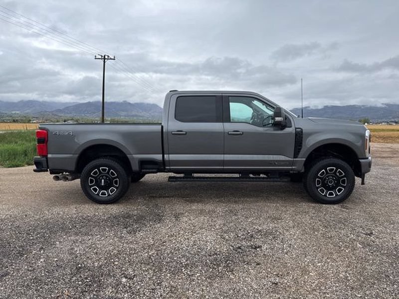 Used 2024 Ford F350 Lariat w/ Black Appearance Package AWD/4WD image 8