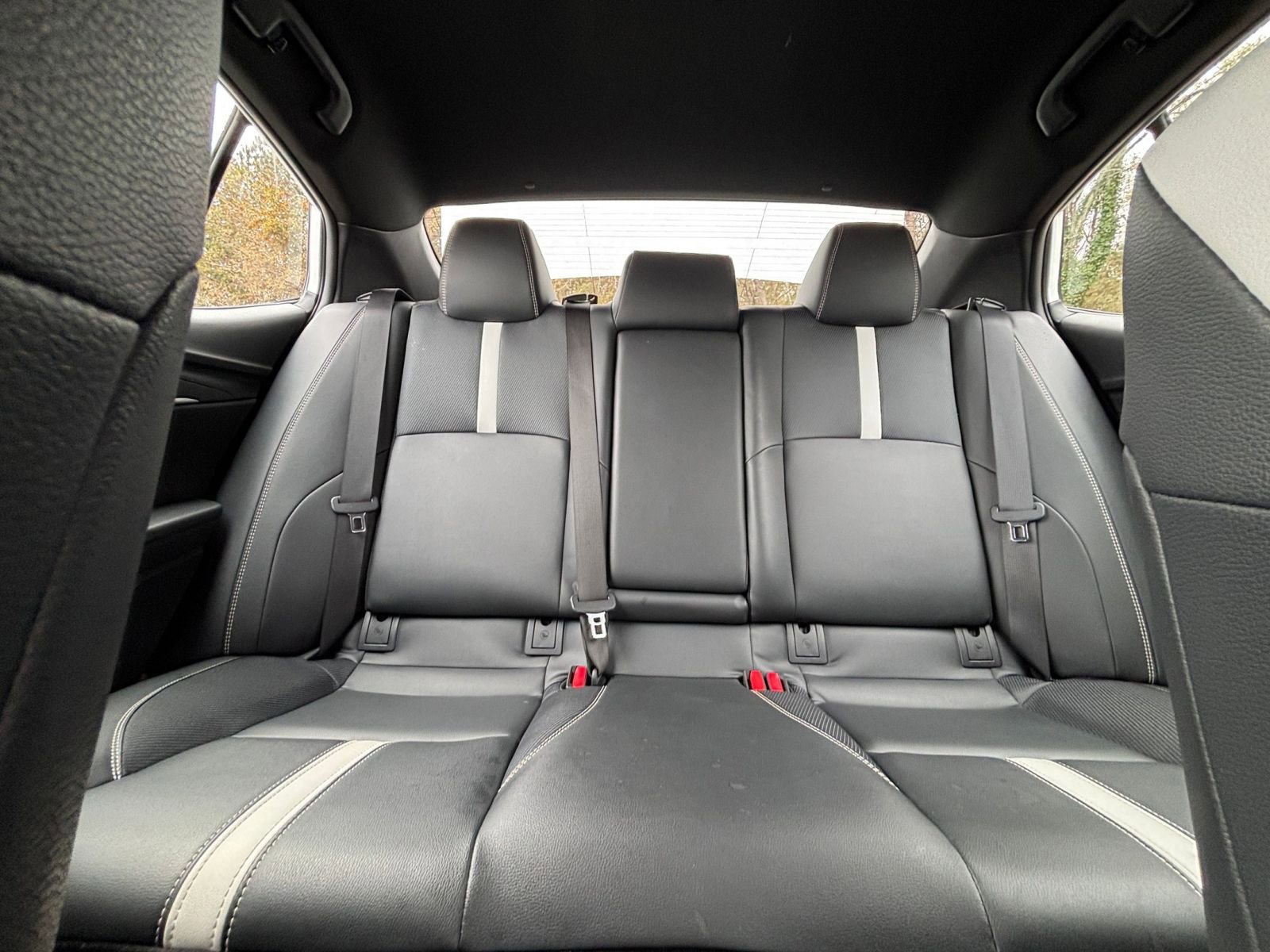 Used 2025 Toyota Camry SE image 38