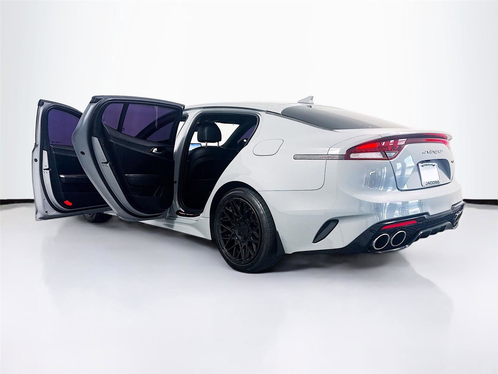 Used 2022 Kia Stinger GT-Line RWD image 38