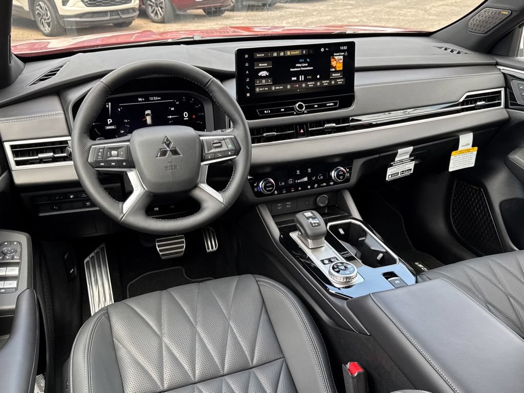 New 2026 Mitsubishi Outlander SEL AWD/4WD image 7