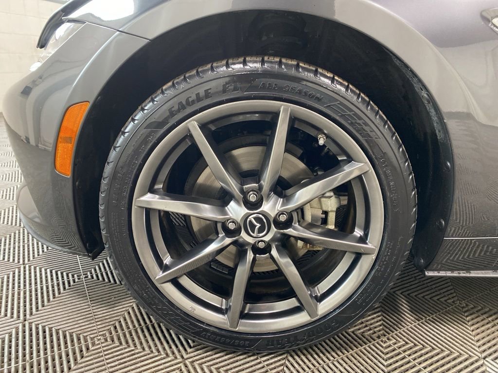 Used 2018 MAZDA MX-5 Miata RF Grand Touring image 14