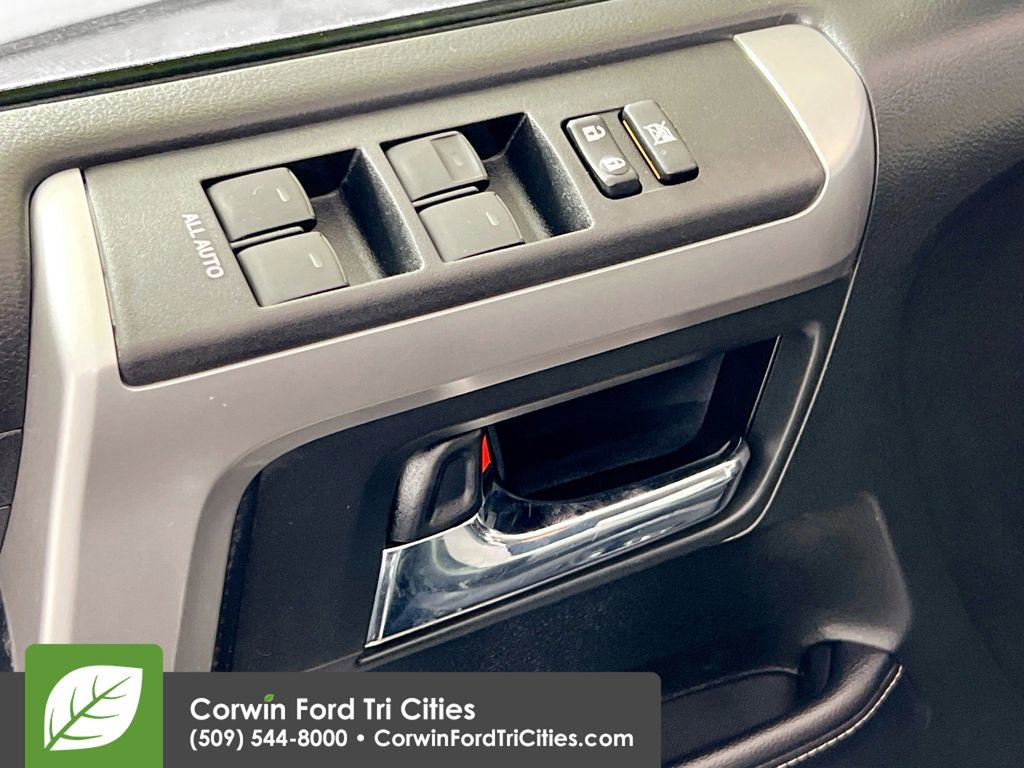 Used 2019 Toyota 4Runner SR5 image 12