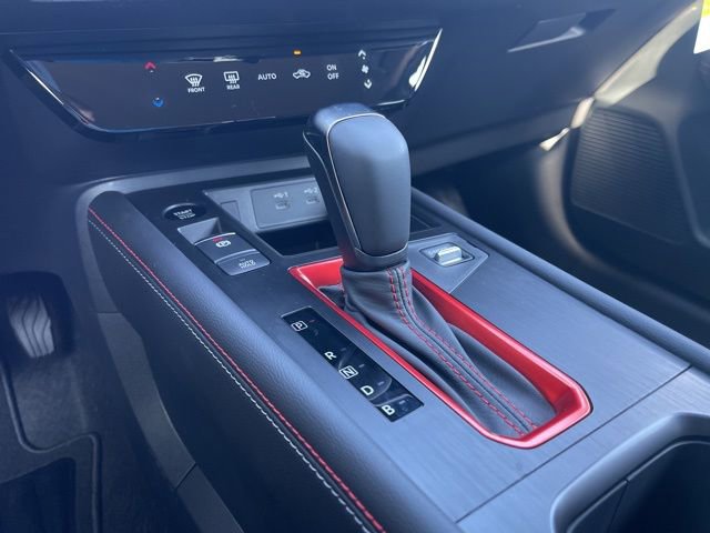 New 2025 Nissan Kicks SR image 27