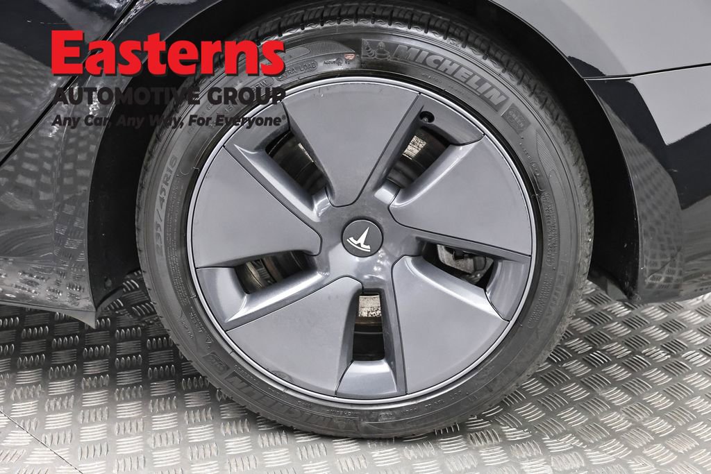 Used 2023 Tesla Model 3 Standard Range RWD image 28