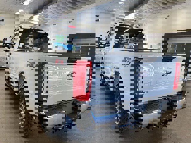 New 2026 Ford F250 XL w/ FX4 Off-Road Package image 5