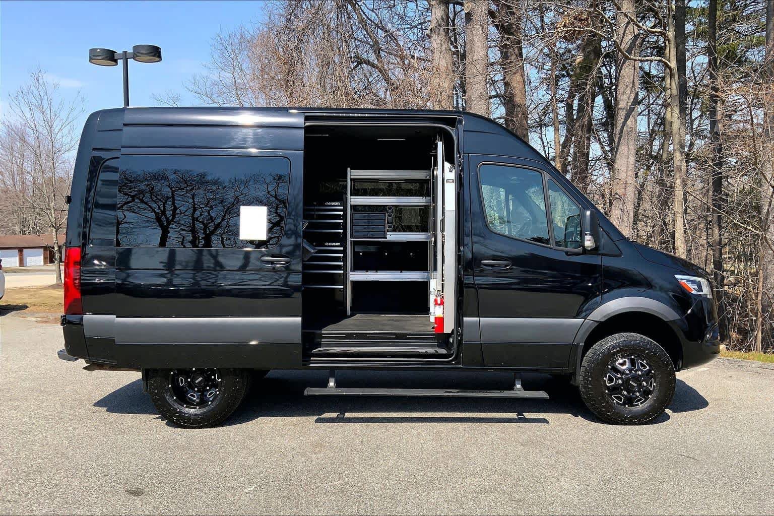 Used 2022 Mercedes-Benz Sprinter 3500 image 35