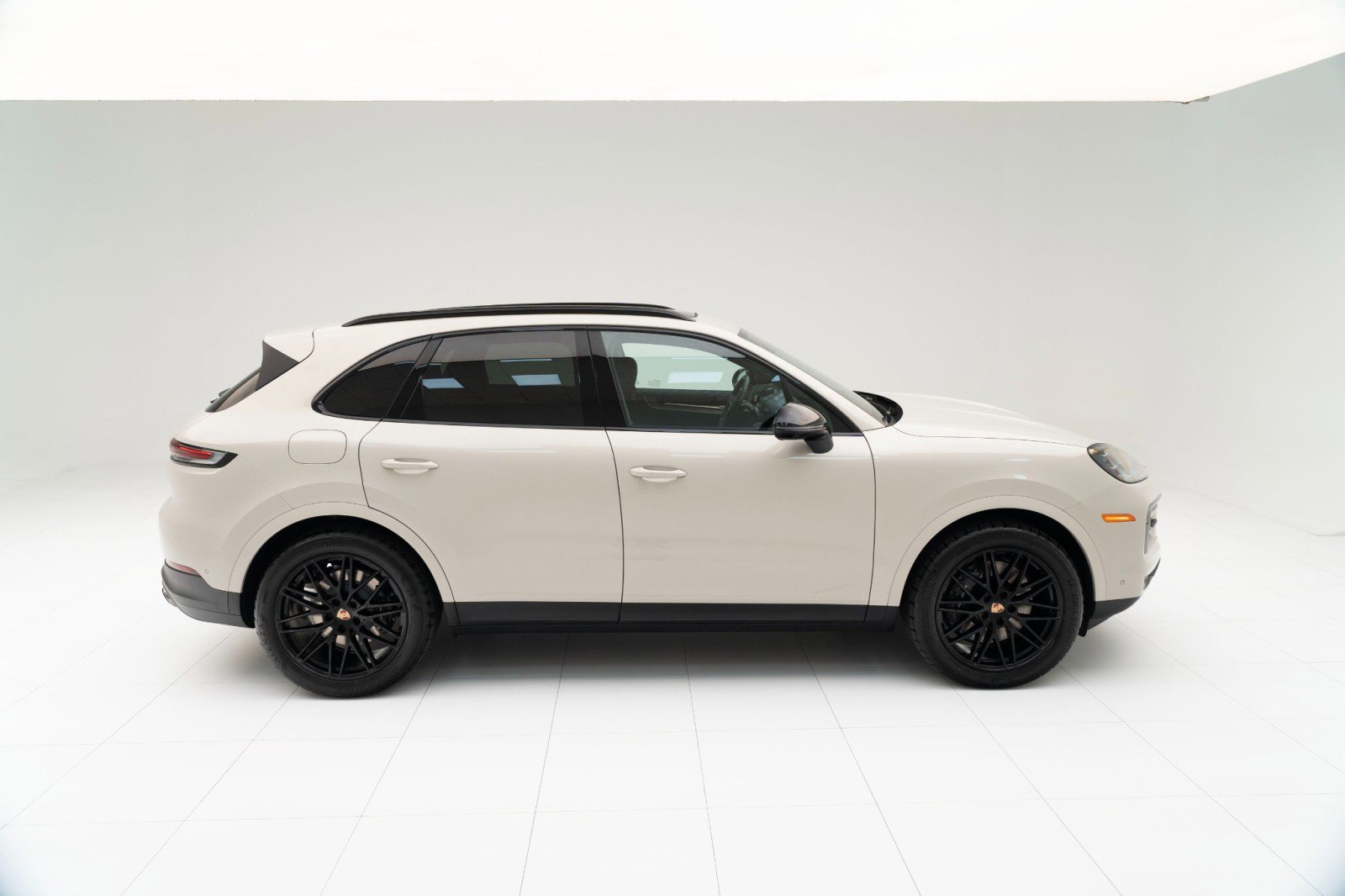 New 2026 Porsche Cayenne image 8