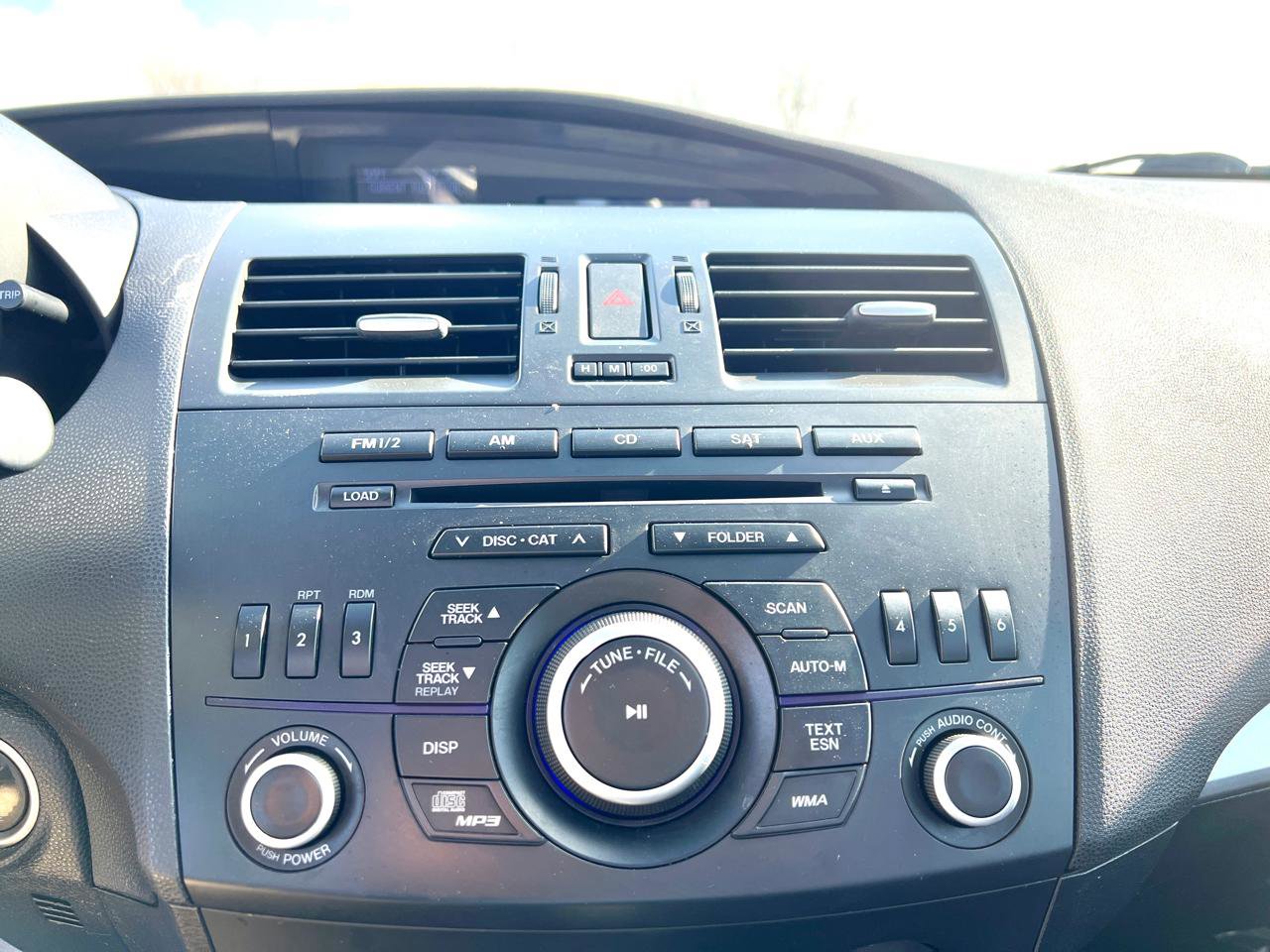 Used 2012 MAZDA MAZDA3 s Touring image 25