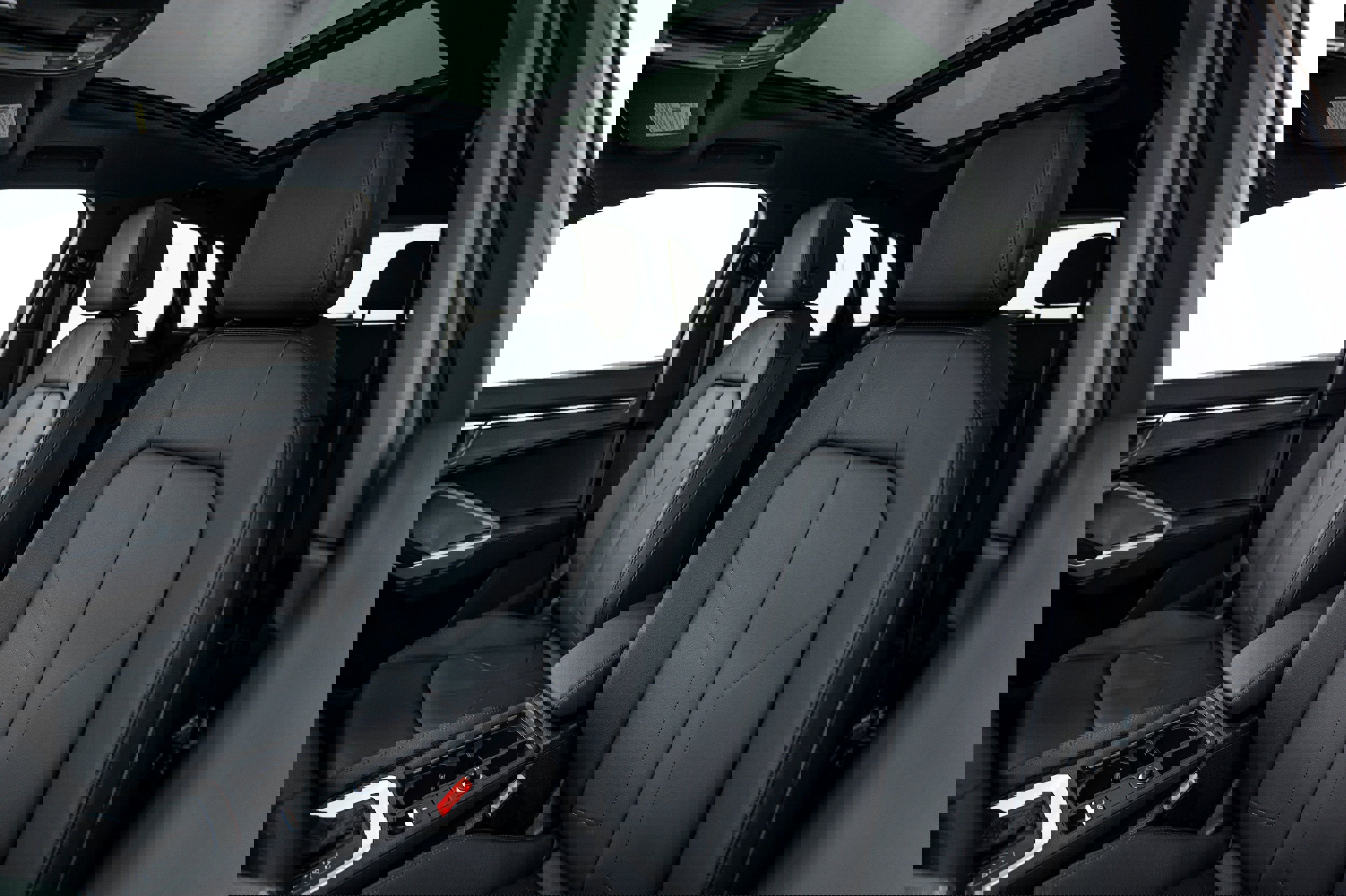 New 2025 Audi Q3 2.0T Premium image 12