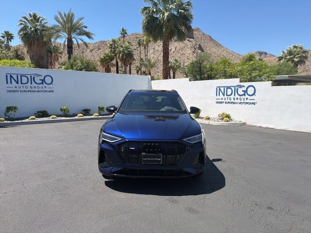 Used 2023 Audi e-tron Chronos image 2