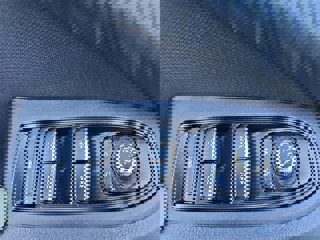 Certified 2023 Subaru Ascent Premium w/ Convenience Package image 28