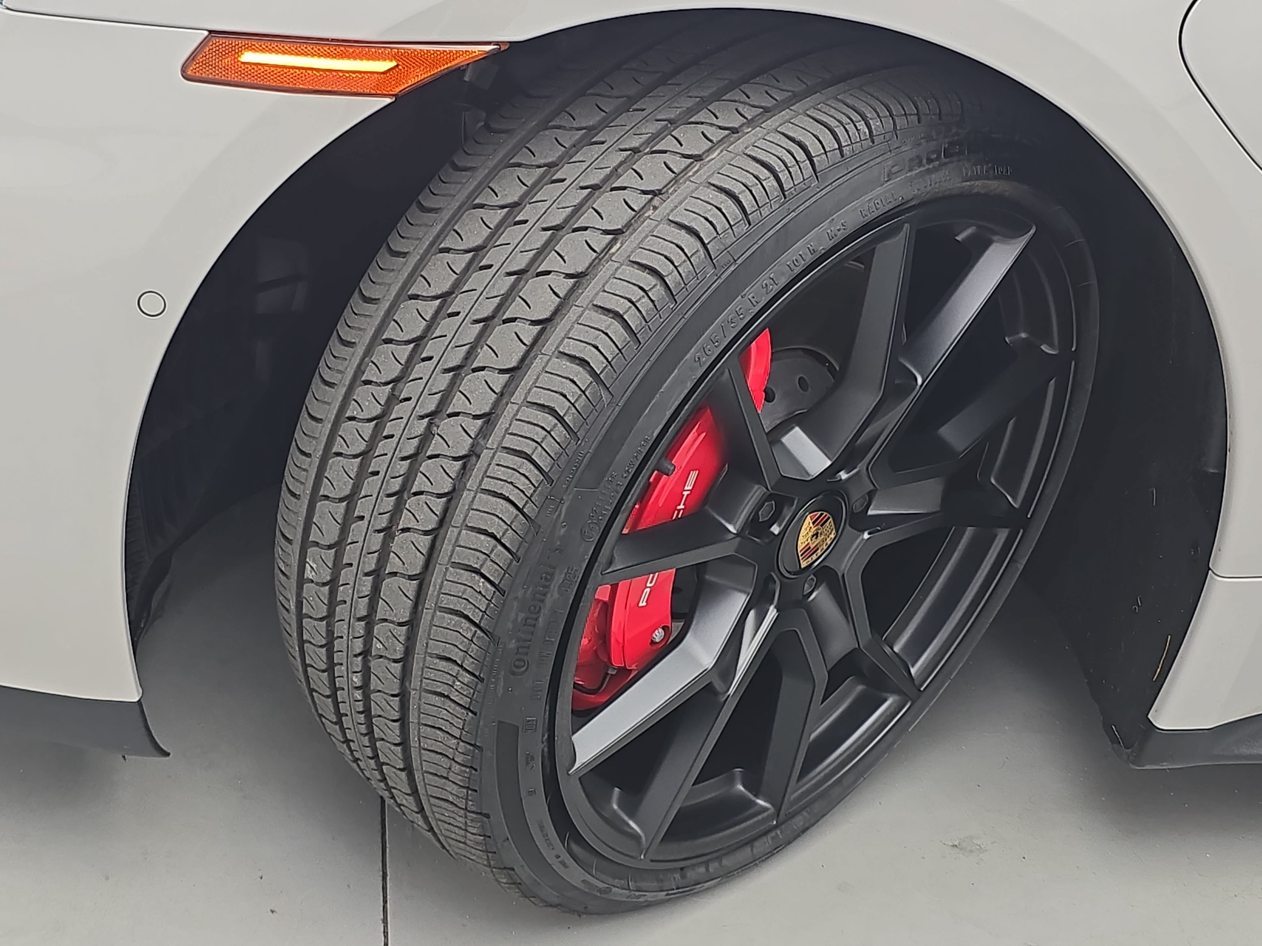 Certified 2024 Porsche Taycan GTS AWD/4WD image 35