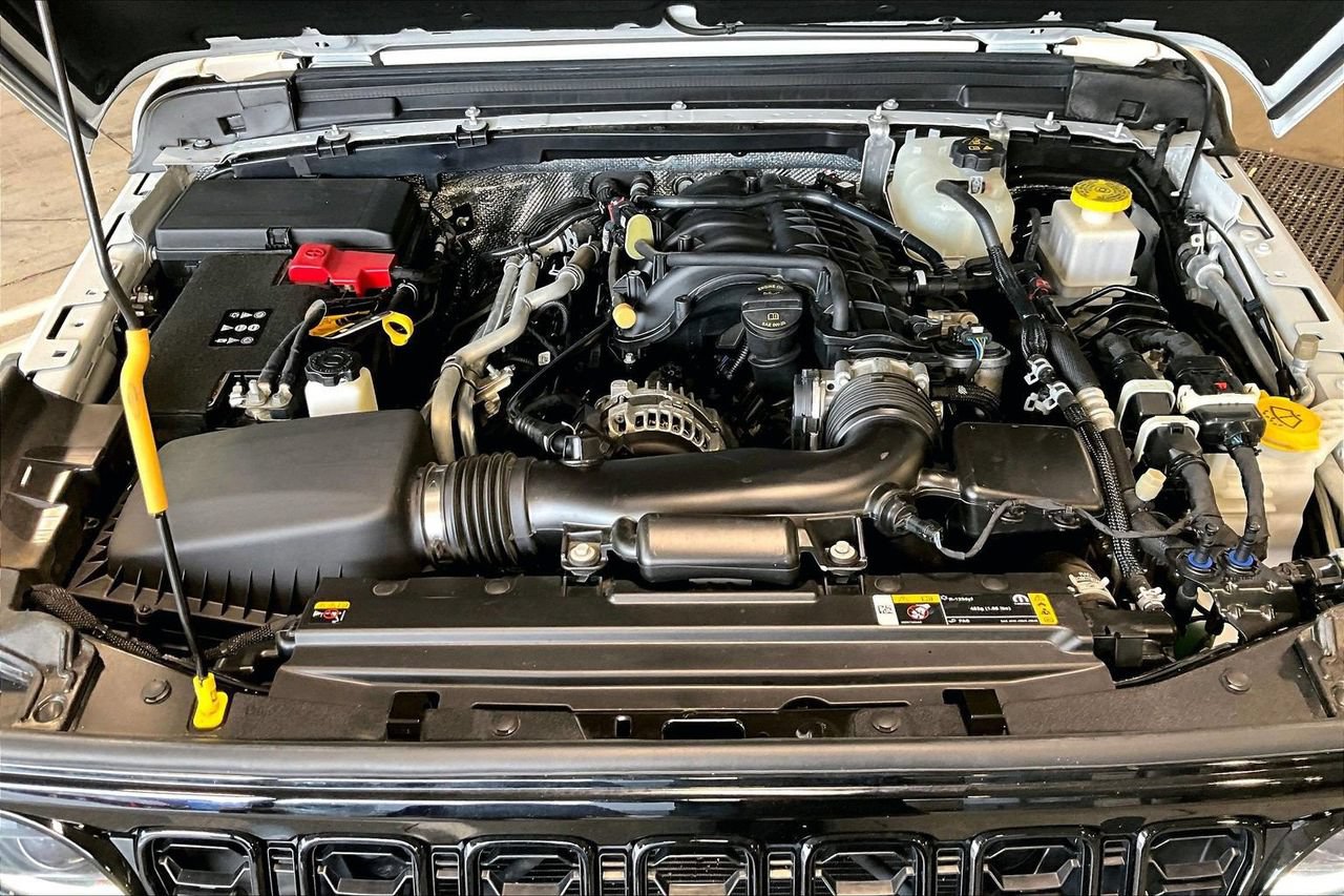 Certified 2024 Jeep Gladiator Sport AWD/4WD image 35