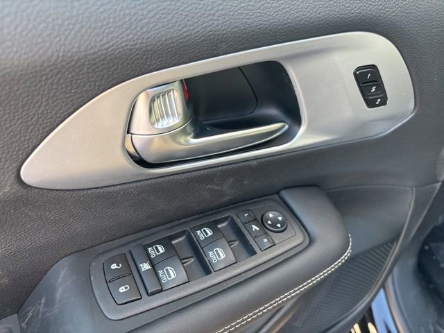 New 2026 Chrysler Pacifica Limited w/ S Appearance Package image 19