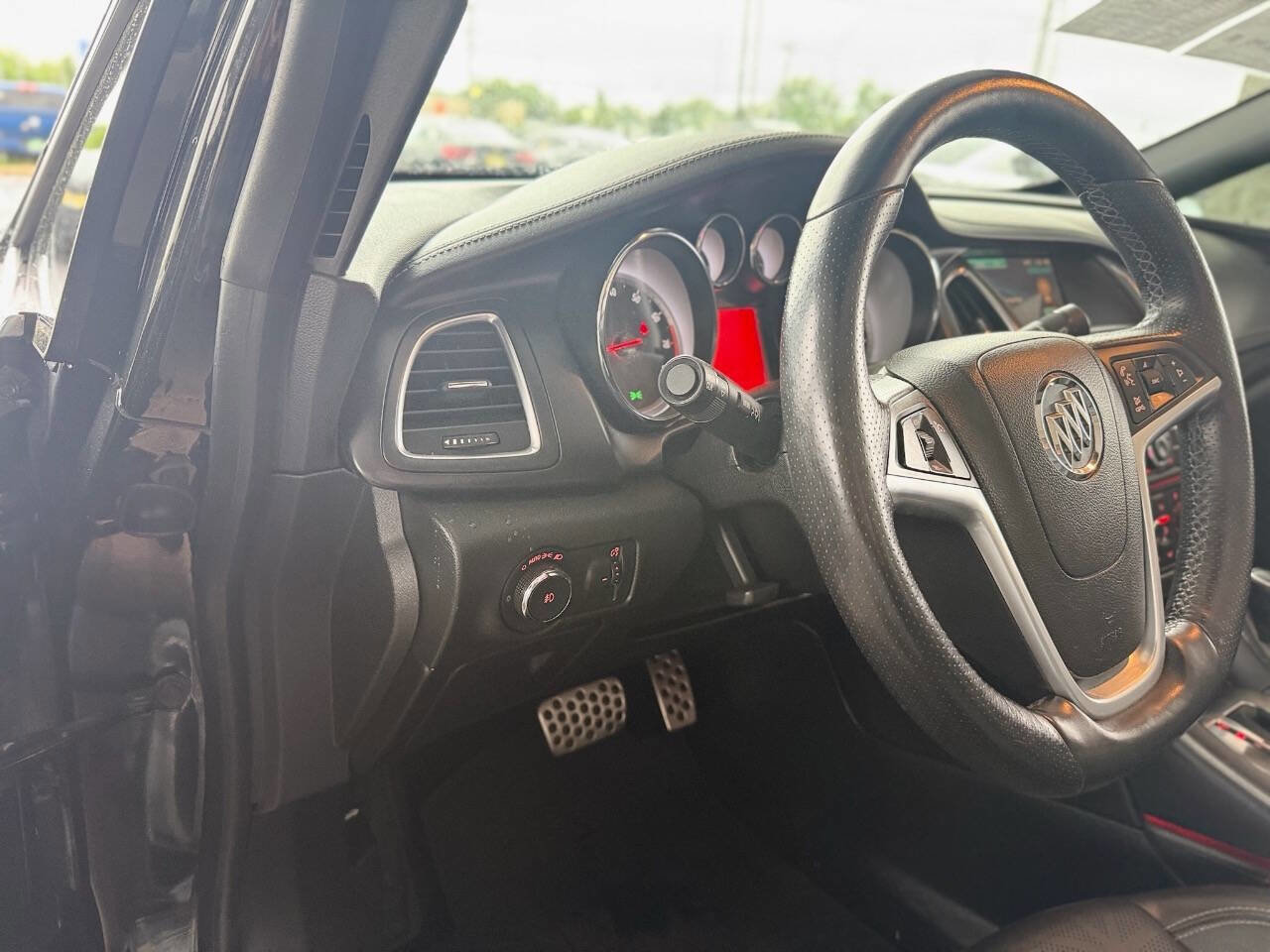 Used 2019 Buick Cascada Sport Touring FWD image 31