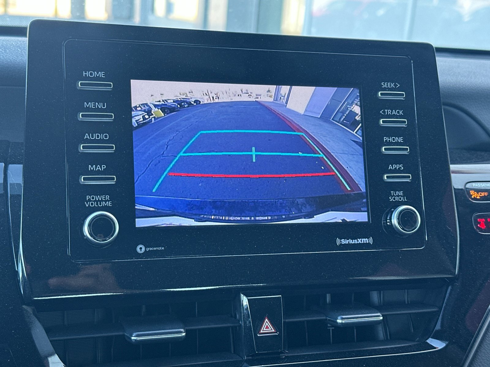 Used 2024 Toyota Camry SE image 17