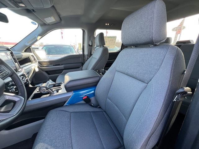 New 2025 Ford F150 Lightning XLT image 11