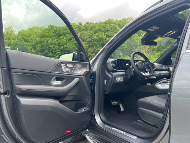 New 2025 Mercedes-Benz GLS 63 AMG 4MATIC image 23