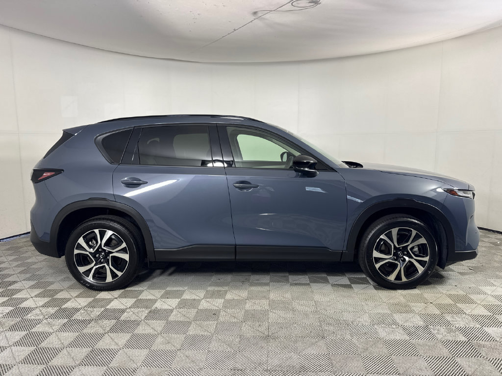 Certified 2026 MAZDA CX-5 Preferred AWD/4WD image 5