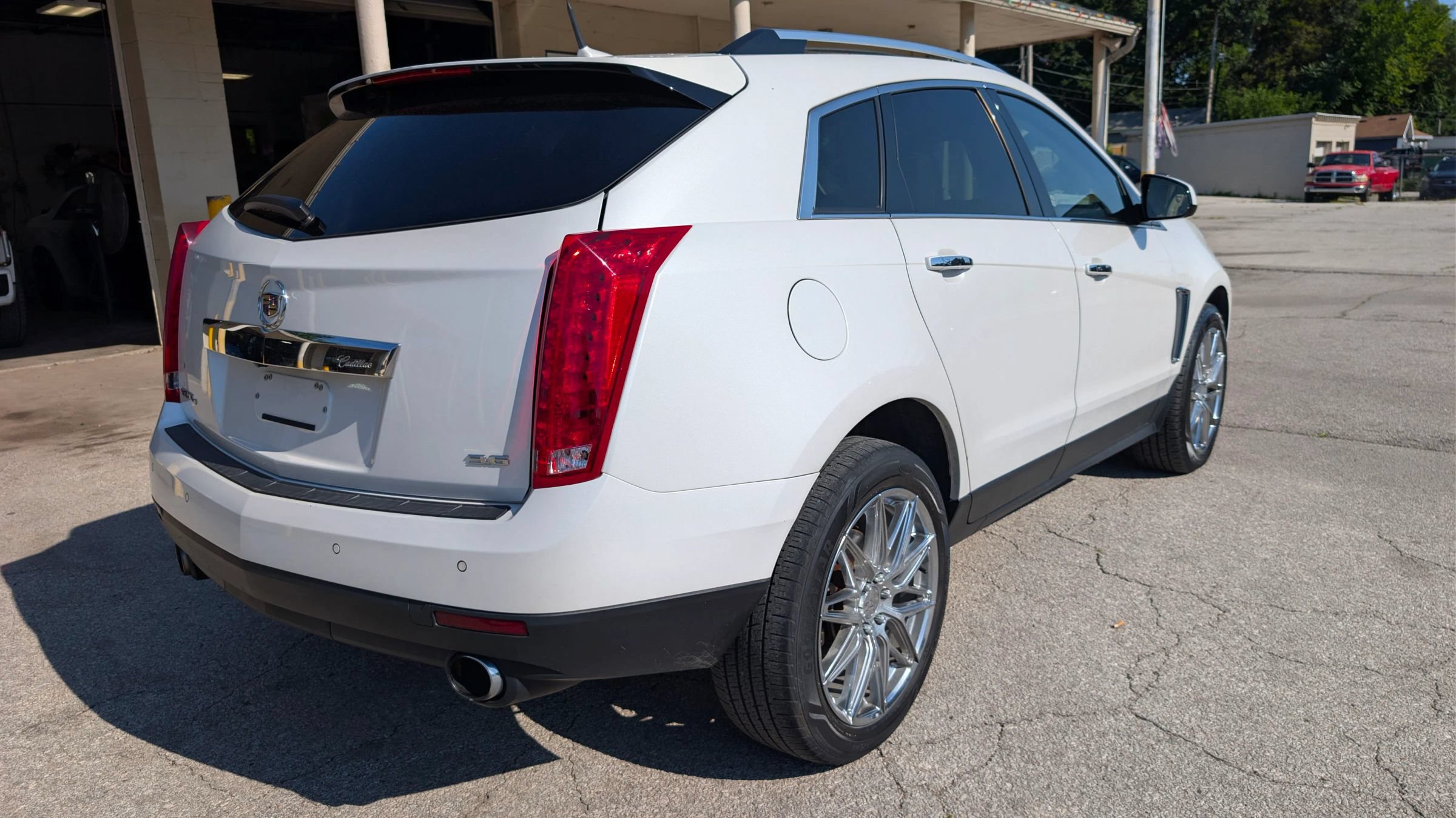 Used 2013 Cadillac SRX Premium w/ Driver Assist Package AWD/4WD image 6