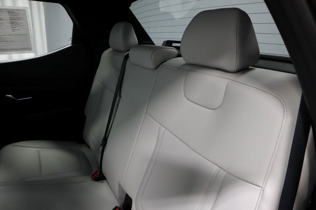 Certified 2026 Hyundai Santa Cruz SEL image 22