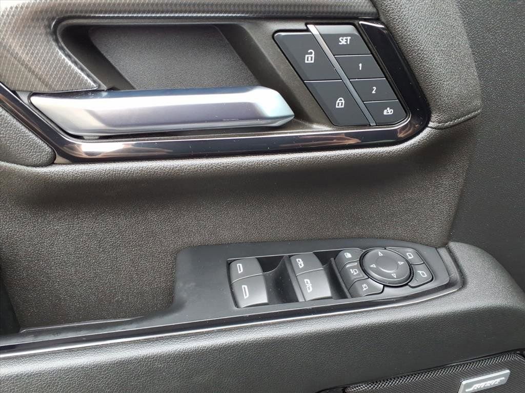 Used 2024 GMC Sierra 2500 AT4 w/ AT4 Premium Plus Package image 24