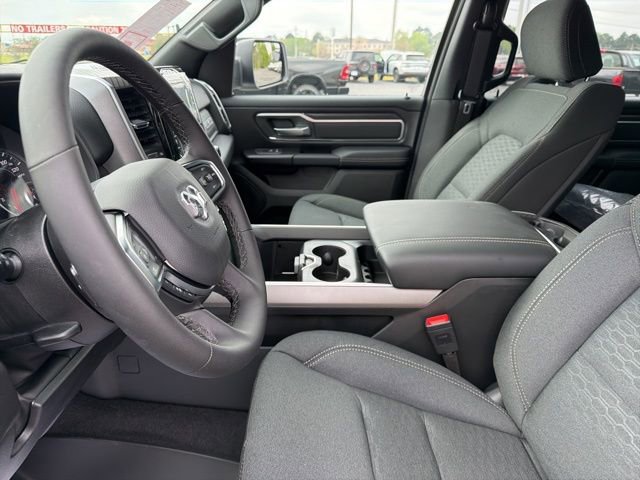 New 2026 RAM 1500 4x4 Crew Cab image 8