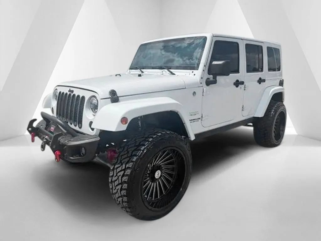 Used 2015 Jeep Wrangler Unlimited Sahara w/ Max Tow Package AWD/4WD image 3