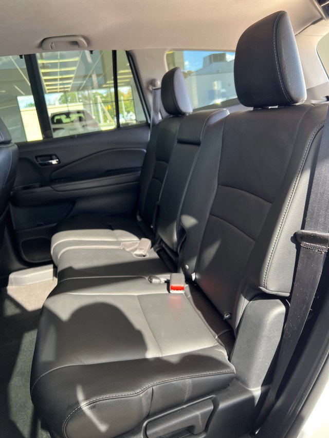 Used 2022 Honda Pilot Special Edition image 9