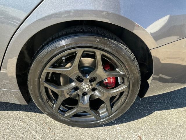 Used 2023 Alfa Romeo Giulia Ti w/ Active Assist Plus Package image 13