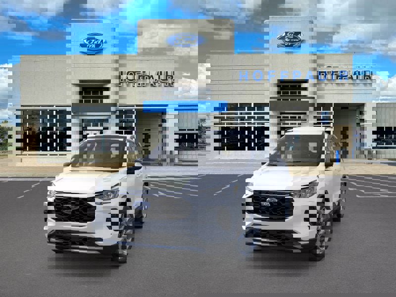 New 2025 Ford Escape ST-Line w/ Equipment Group 301A image 2