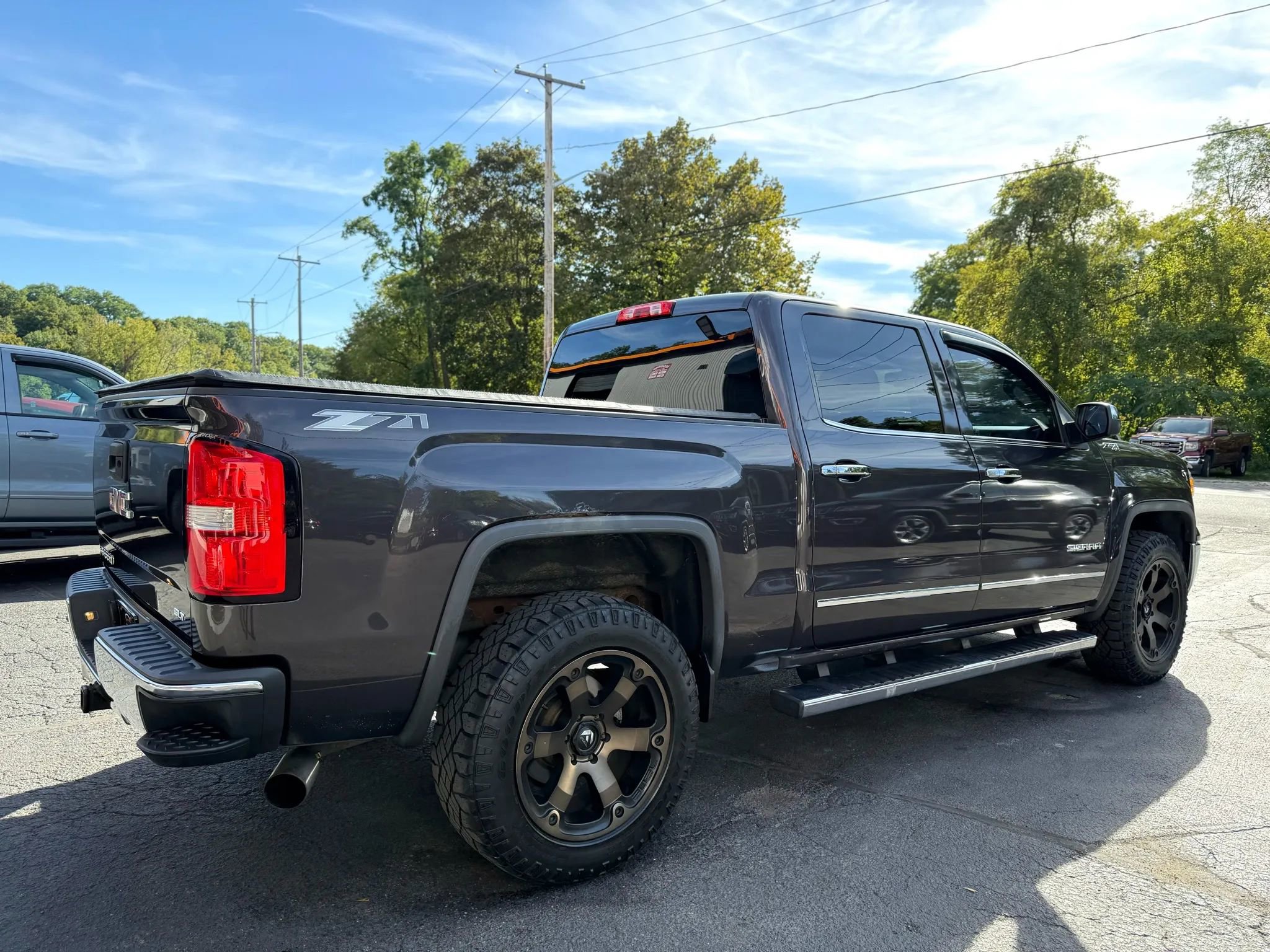 Used 2015 GMC Sierra 1500 SLT AWD/4WD image 5