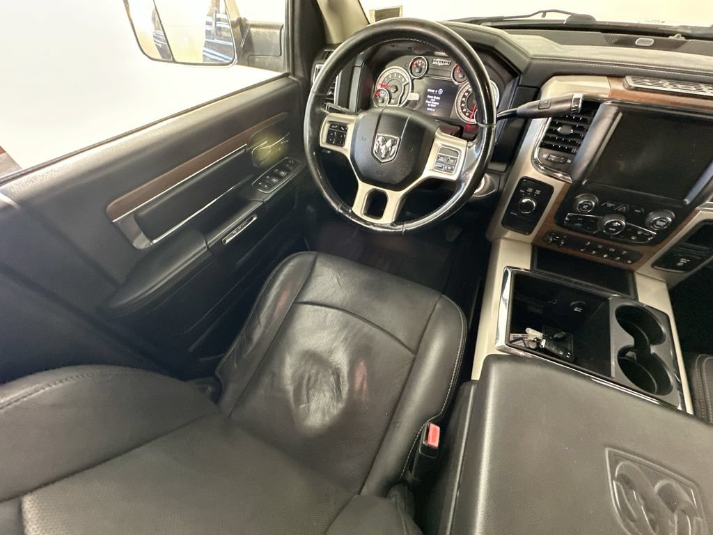 Used 2015 RAM 2500 Laramie w/ Convenience Group AWD/4WD image 9