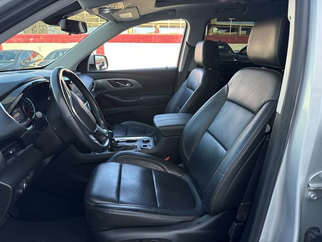 Used 2021 Chevrolet Traverse RS w/ LPO, Floor Liner Package image 28