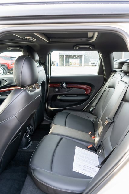 Used 2022 MINI Cooper Clubman S image 11