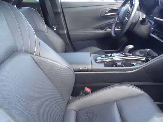 Used 2025 Toyota Crown Signia w/ Advanced Technology Package AWD/4WD image 13